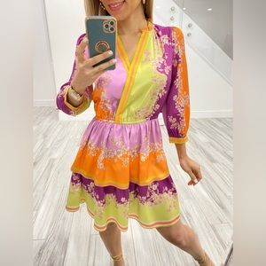 Spring Colors 3/4 Sleeve Surplus Border Print
Mini Dress- L